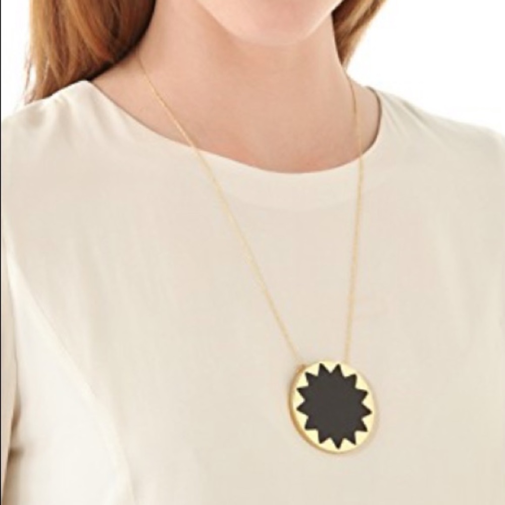 House of Harlow Sunburst necklace